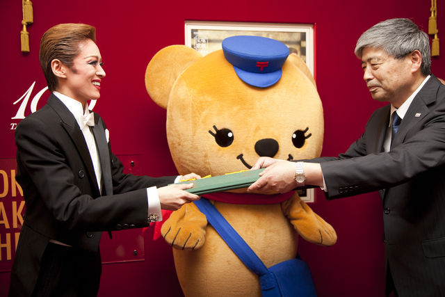 蘭寿とむ退団公演が開幕！花組東京公演『ラスト・タイクーン