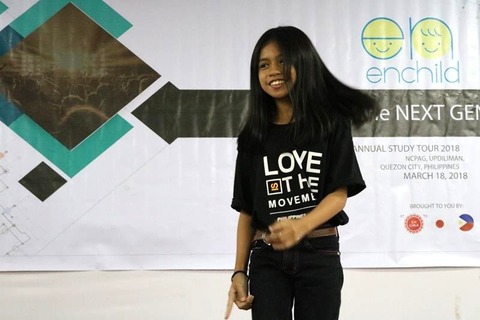 支援式典（奨学生の出し物002）