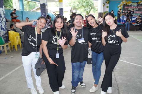 レナ・メイ・グムボックさんたち