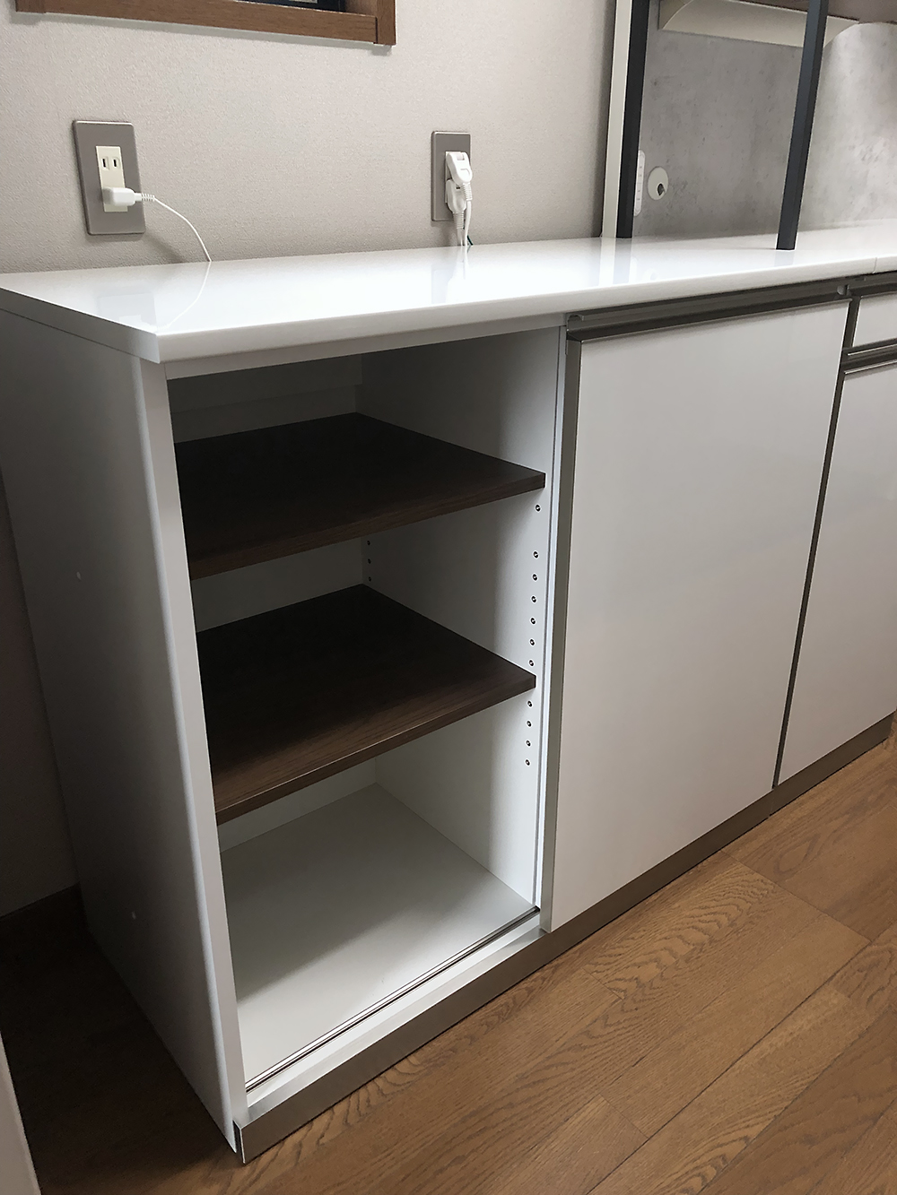 綾野製作所　KEYNOTE　キーノート　引き戸　オープン引き出し