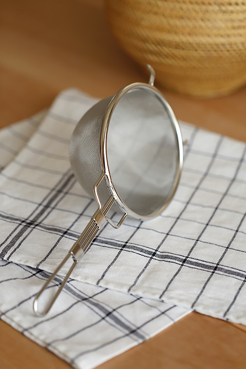 京都有次　ストレーナー