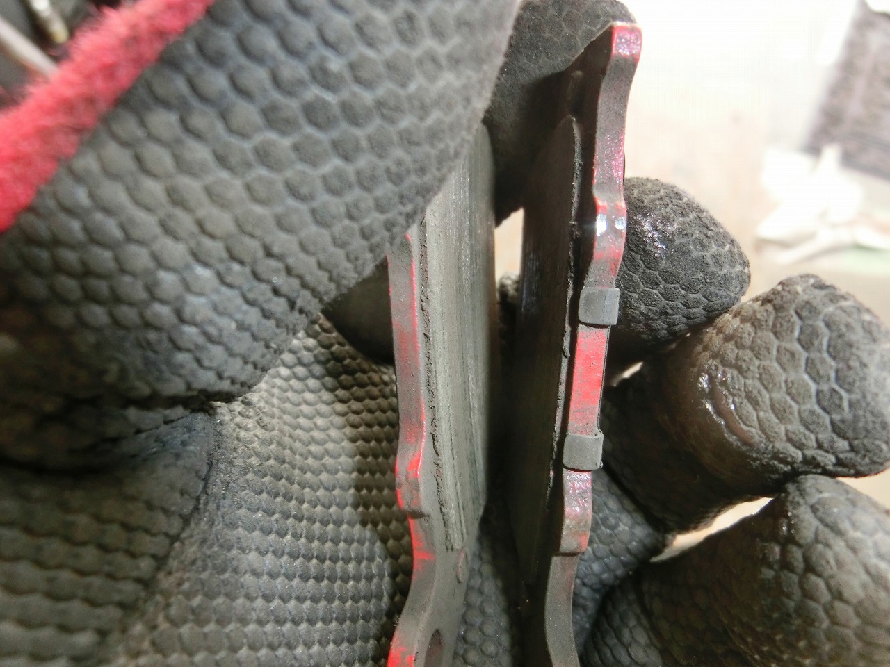 マジェｓ リアブレーキパッド交換 思い立ったが吉日的なオヤジの日記