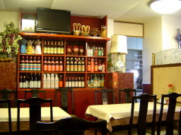 大新園店内