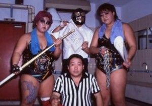 全日本女子プロレス の黄金期を支えた極悪レフェリー阿部四郎さん死去 凸凹プロレス 全日本女子プロレス の黄金期を支えた極悪レフェリー阿部四郎さん死去 凸凹プロレス
