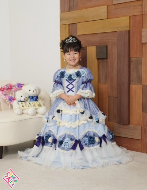 4793CB8C-3F10-4EBC-AE96-226AF6955F57