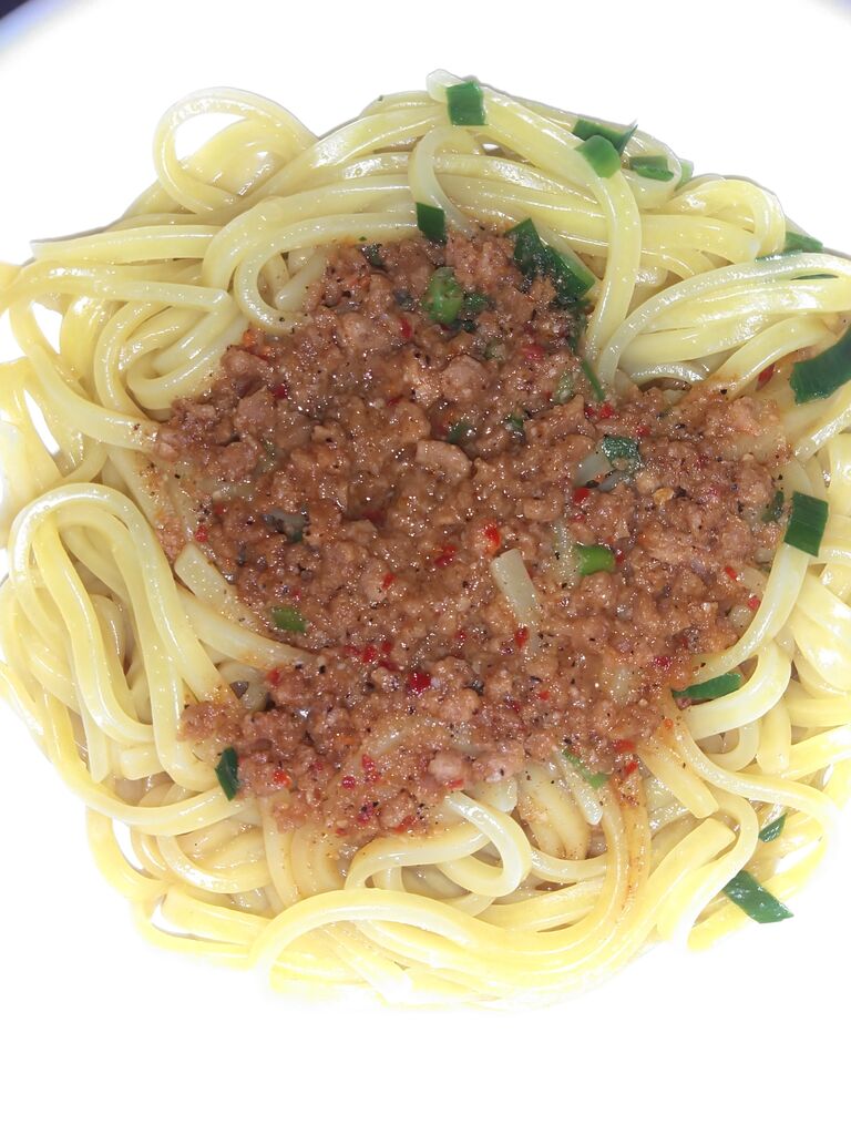 冷凍食品 日清 台湾まぜそば 米と麺 冷凍食品 日清 台湾まぜそば 米と麺