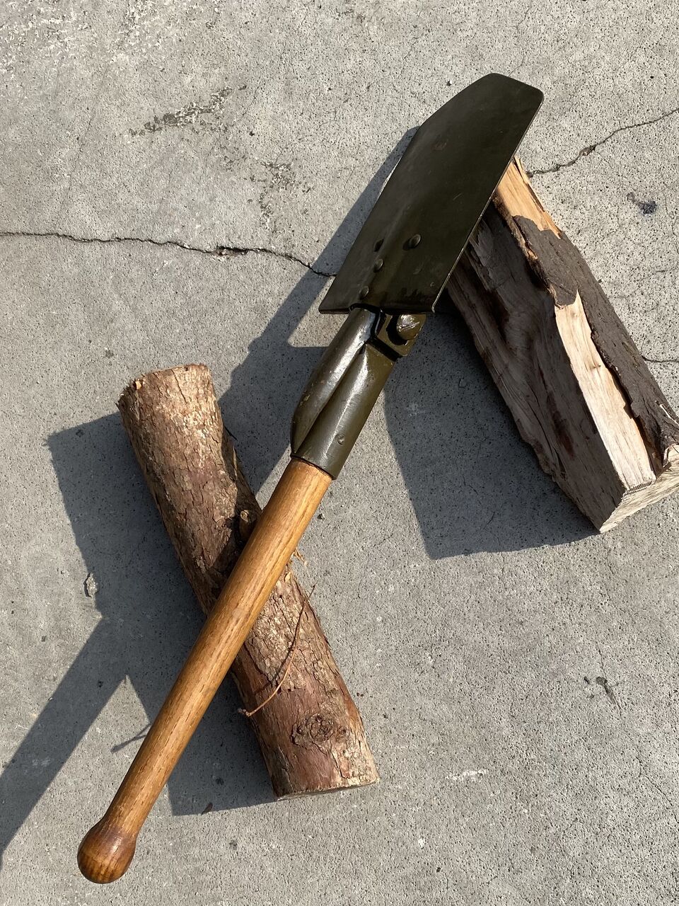 ドイツBW(連邦軍)50s野戦用スコップ実物 : プーさんの放浪記