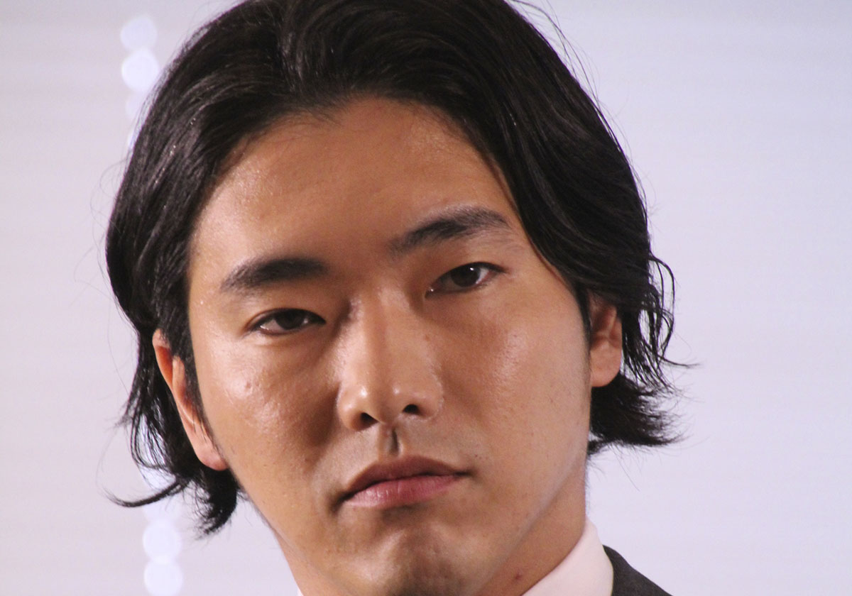 柄本佑 妻 安藤サクラとの 運命の出会い を語る 毎日更新エンタメ情報ch 柄本佑 妻 安藤サクラとの 運命の出会い を語る 毎日更新エンタメ情報ch