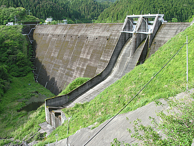 インド洋の重力穴の謎がついに解明される