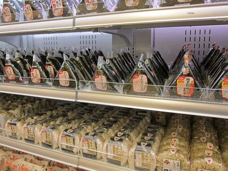 ワイ若干21にして初めてコンビニおにぎりを組み立てられるようになる