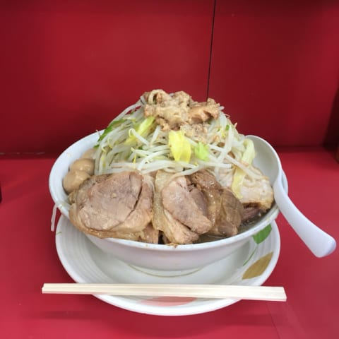 【画像あり】二郎系ラーメン食べたことないやつｗｗｗｗｗｗｗ