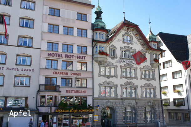 アインジーデルン・黒いマリア像、スイスで最も有名なカトリック