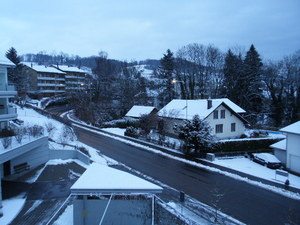P1216613