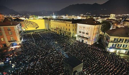 PiazzaGrandeLeoMmod01_onlineActivities1[1]