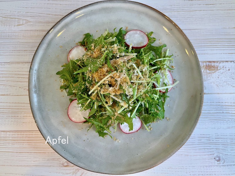 水菜、初収穫 ♪ : スイスの街角から