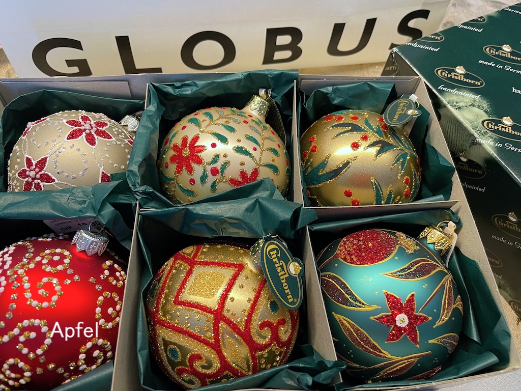 バーゲン開始と意外な戦利品！？ : スイスの街角から