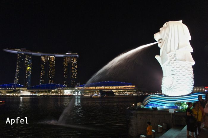 2024 POP MART LABUBU Singapore Limited Edition Merlion Plush 2024 POP MART LABUBU Singapore Limited Edition Merlion Plush