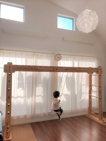 室内用木製うんてい」にヒビが入ったーー!!補修しました 室内用木製うんてい」にヒビが入ったーー!!補修しました