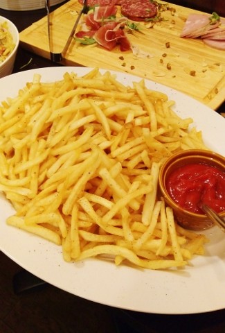 20190816_193127 (325x480)