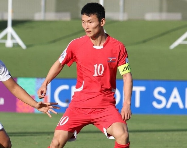 【画像】北朝鮮さん…これが17歳って無理過ぎないかｗｗｗｗｗｗｗｗ