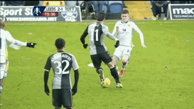 Gif 全盛期のベイルのこのルーレットwwwwwwwwwwwww サカラボ サッカーまとめ速報 Gif 全盛期のベイルのこのルーレットwwwwwwwwwwwww サカラボ サッカーまとめ速報