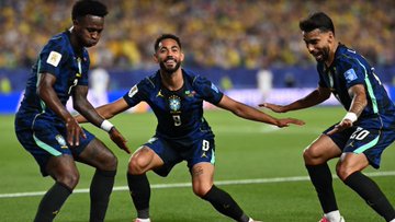 【速報】ブラジル、ハイチをフルボッコ…しかし緩い部分もあり日本は勝てるか？のサムネイル