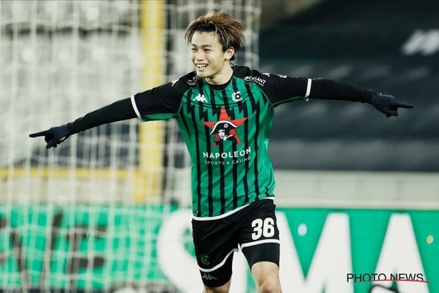 【朗報】上田綺世とかいう日本のリーサルウェポンｗｗｗｗｗｗｗ