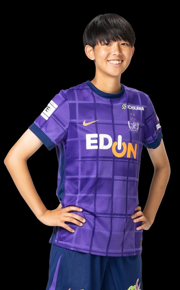 【画像】ボーイッシュ系美女サッカー選手…見つかる！！