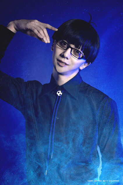 【悲報】ブルーロック、メガネの過去編に入ると思いきや1話で終了してしまうｗｗｗｗｗ