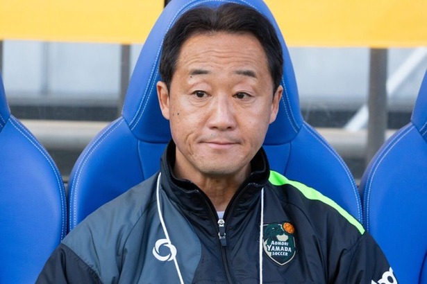 【悲報】高校サッカーの監督がいきなりJリーグのチームを率いた結果ｗｗｗｗｗｗｗｗｗ