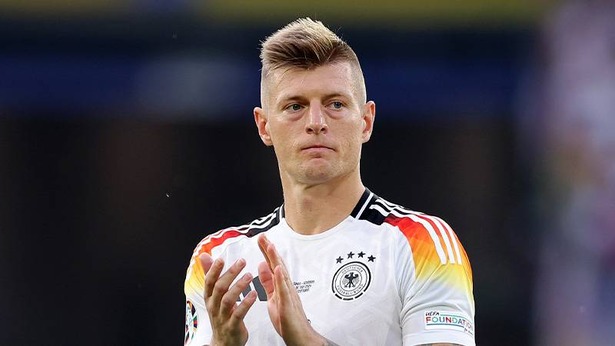 【朗報】トニ・クロースとかいう最強の司令塔ｗｗｗｗｗｗ