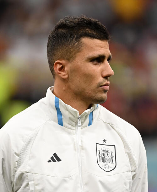 【悲報】W杯MVPのロドリ、バレンシアへの「すごく弱いな、こいつら」侮辱発言で謝罪ｗｗｗｗｗｗｗｗ