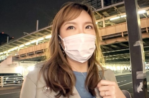 【人妻】「もうずっとしていなくて…」欲求不満の人妻マダムを素人ナンパ！エロランジェリ―姿で激しくハメ狂う！【無料エロ動画……のトップ画像