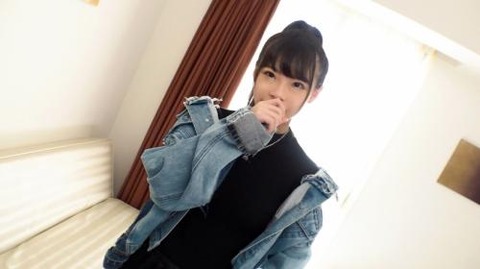 【美少女】飲み屋の素人美少女とエッチする！初対面の男に気持ちよくされてエッチな表情を見せる【無料エロ動画】のトップ画像