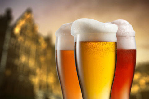 おまいら「ビールうめえｗｗｗｗｗ」俺「苦いにゃん」救世酒「水曜日のネコってやつ苦くないよ」