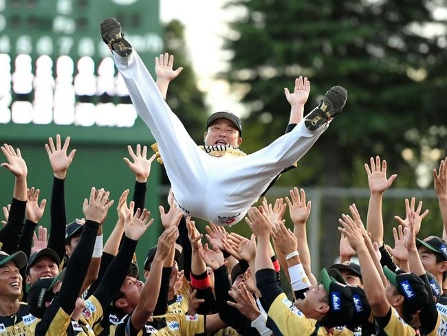 村田修一「今日をもって現役を引退します」