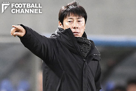 【速報】E-1サッカー、日本に快勝の韓国シン・テヨン監督が皮肉コメントwwwwww