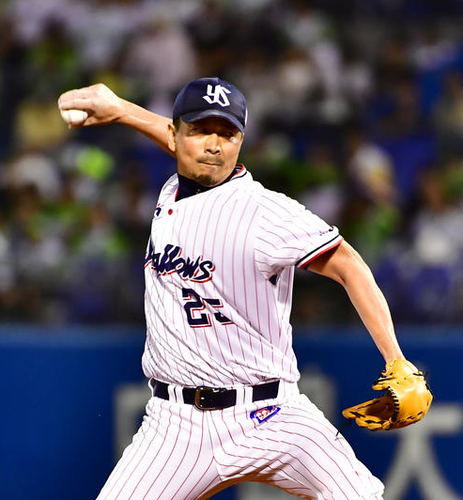 ヤクルト館山、引退