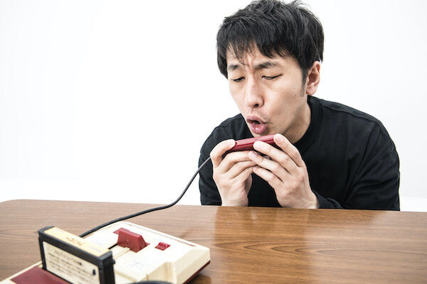 「まず、カップ麺のフタに穴を開けます」ってなんで!?→理由を知って納得。“天才的な裏ワザ”とは。の記事を読んだが