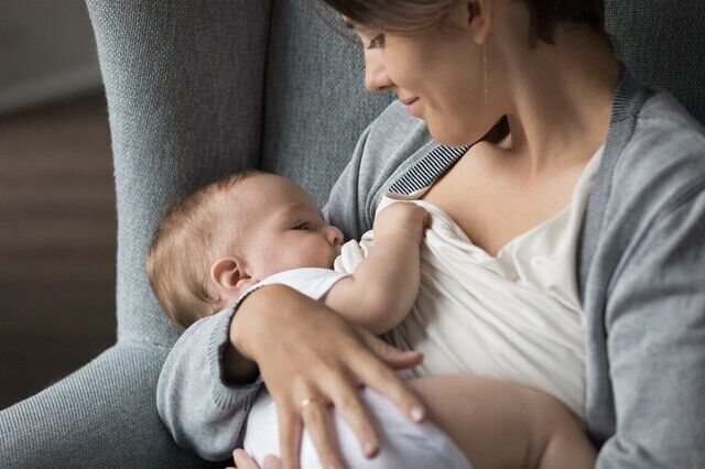 英ブリストル大学研究 生後6ヶ月間の母乳育児で子どものIQと学力は思春期まで向上する 9/2