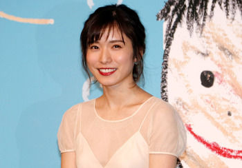 【松岡茉優】 「GUCCI」を「ジューシー」と読み間違え　海外進出には「英語力足りない…」