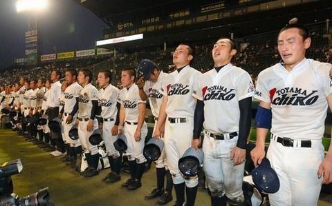 昨夏甲子園出場の富山第一、監督が部内暴力で謹慎３カ月