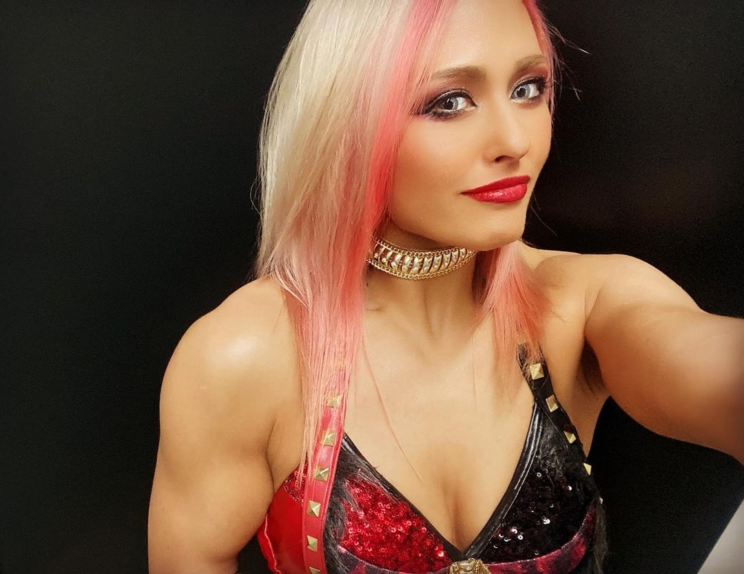 ジュリア　エロ　スターダム マリーゴールド退団！WWEへ美し過ぎるルックス女子プロレスラー ジュリア モデルのような私服や水着エロ画像まとめ ５７枚 : 女子アスリート専科