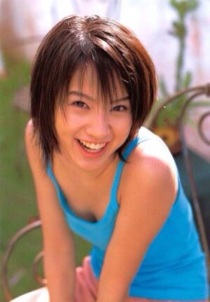 鈴木亜美