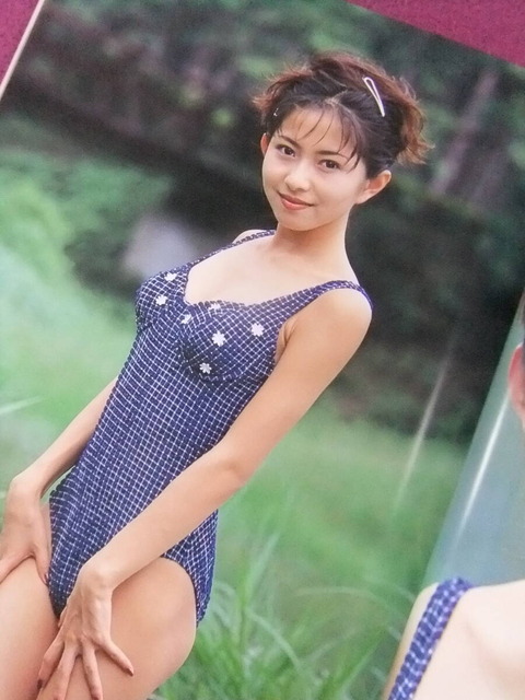 i-img900x1200-17308719973938ns0q9a144450