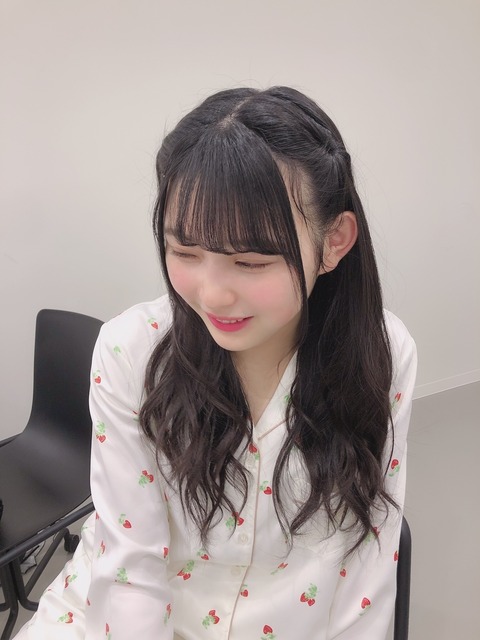 柿崎芽実