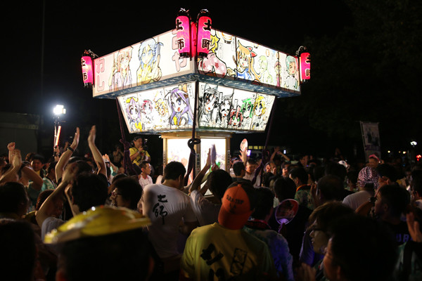 土師祭2014 土師祭終了時の「らき☆すた」神輿