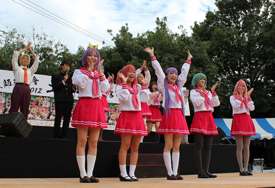 �����ΰ���