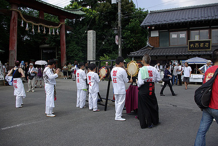 12��02�������ݳ���