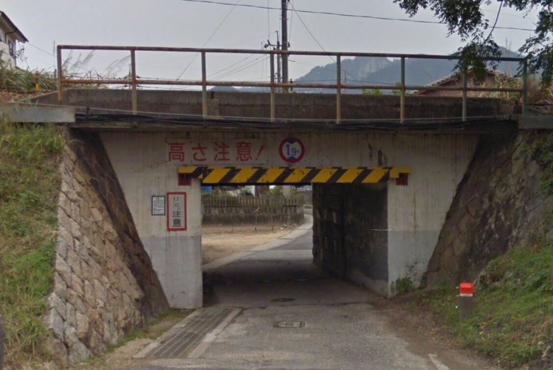 自動車のサンルーフの事故 似非管理者の寂しい夜